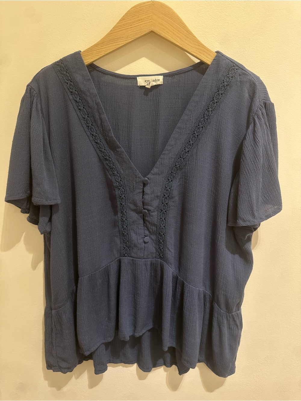 Eyeshadow Navy V-Neck Ruffle Peasant Blouse XL